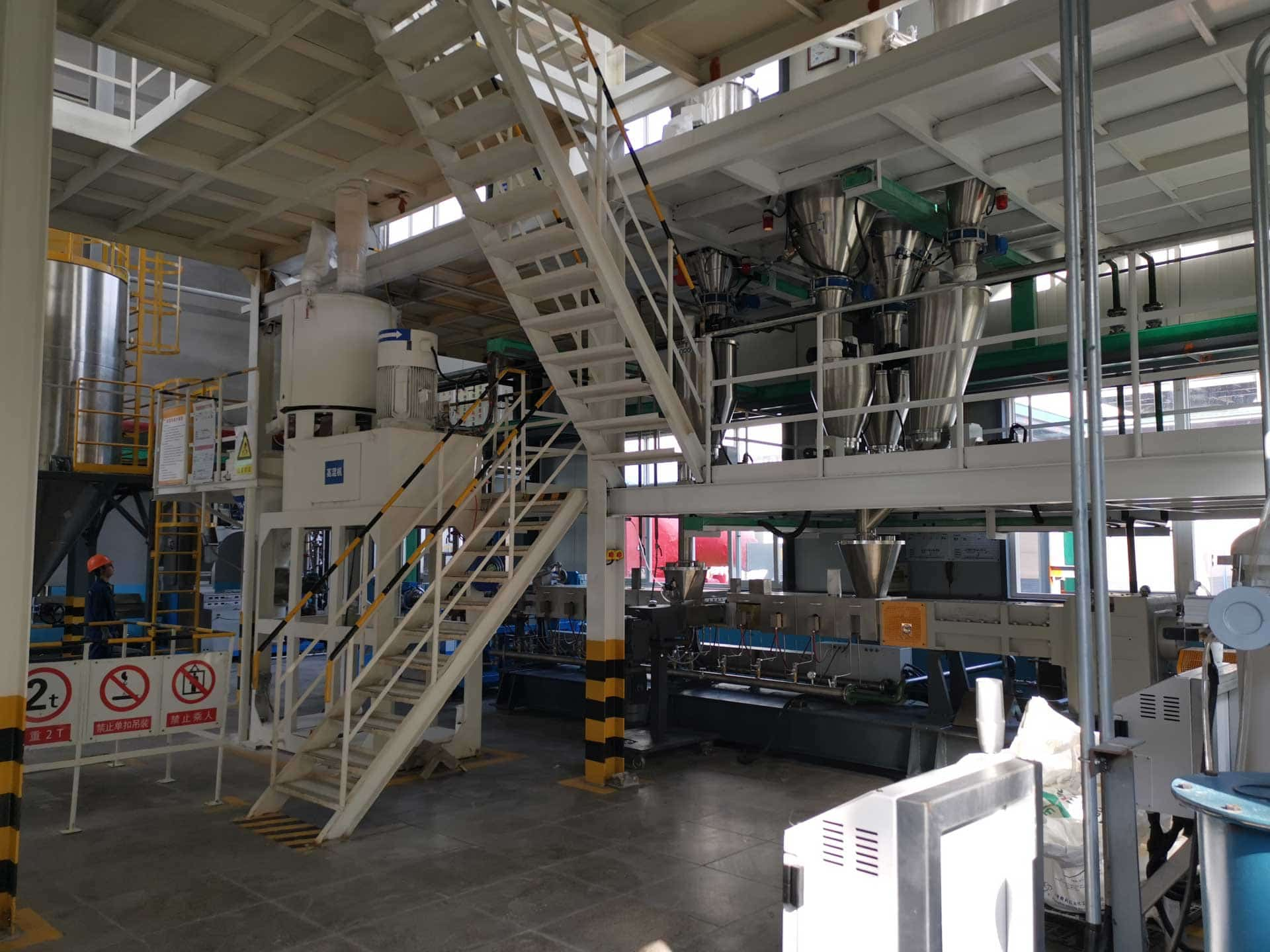 Flame retardant masterbatch production line